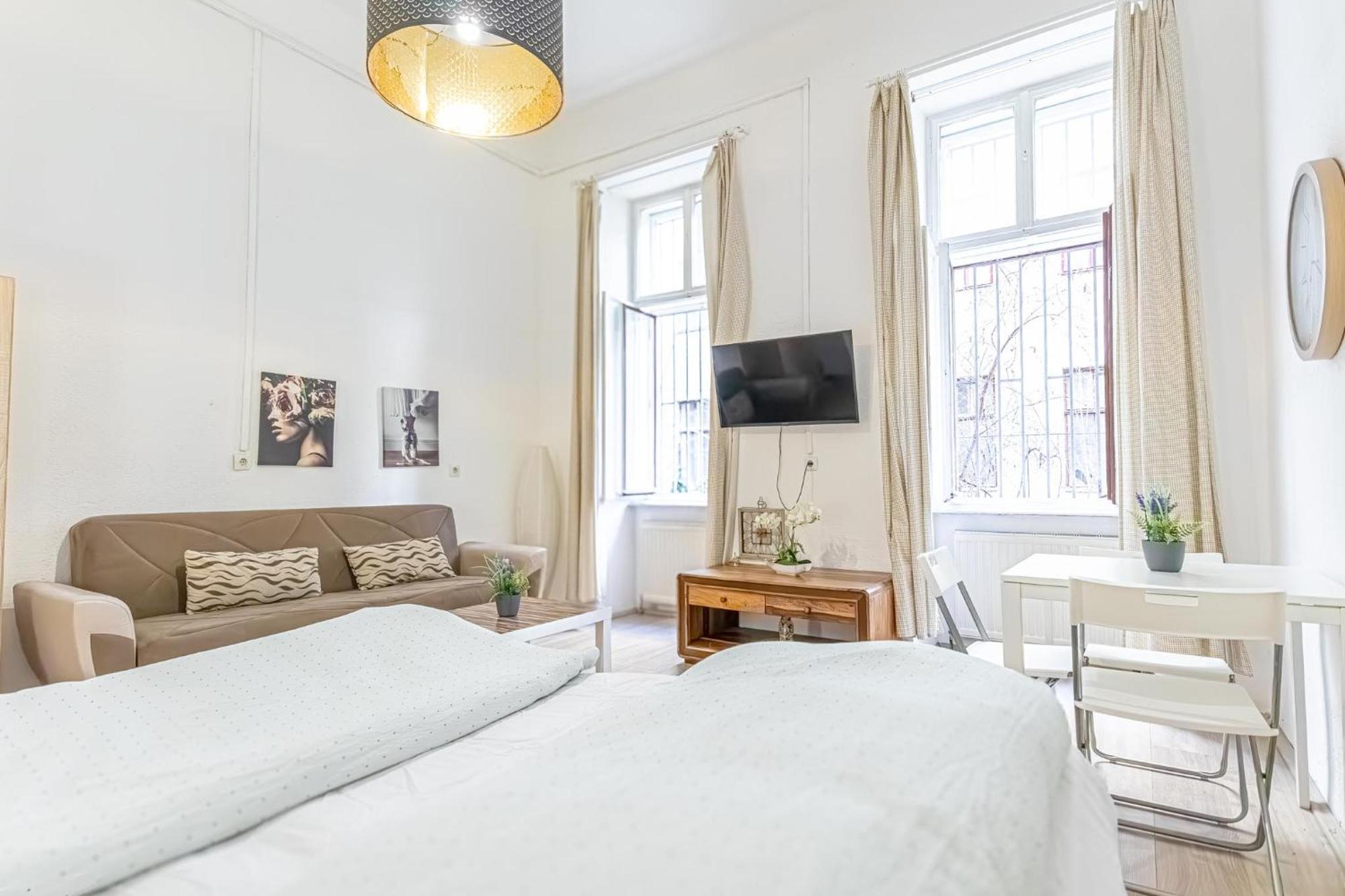Chic Apartment- Suitable For Longstays Near Matzleinsforferplatz 비엔나 외부 사진